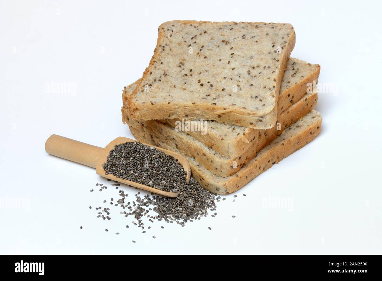 Scheiben Toastbrot mit Chia Samen, Deutschland Stockfoto