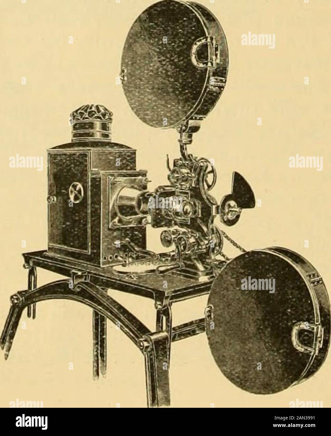 Cinema News and Property Gazette (1912) . DAS PERFECTBIOSCOPE EXTANT. JT jt NEUES MODELL. £ &lt;£ABSOLUT FEUERFEST. Bilder, die während des Betriebs des Geräts registriert wurden oder die statische optische Mitte konstant bleibt. Licht um 50 Prozent erhöht keine zusätzlichen Walzen zum Brechen von Filmen.Mechanismus unübertroffen in Verarbeitung oder Ergebnis?.F"E RFECT. Kataloge Kostenlos. 1 Gramm: Biojector, London. Telefon: Hop 1964. M r. R. MBEARD, Hersteller von wissenschaftlichen Instrumentaloptischen Laternen, Cine-Matographen. Jets.Regler, Träger usw. 10, TrafalgarRd., Old Kent R ad, LONDON, S.E. Kino & General Supply Co Stockfoto