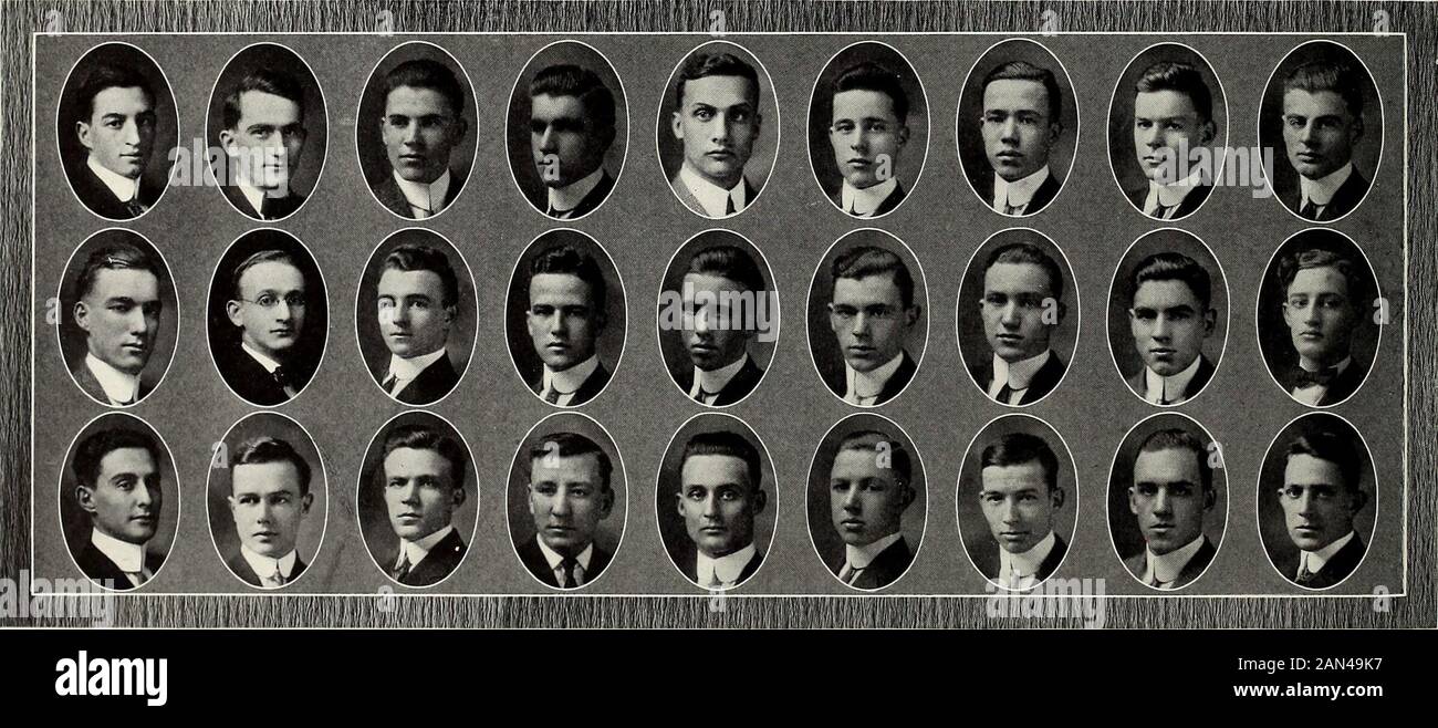 Arbutus. City Robert G. Miller Alfred H. Belden Lewis Hughes Homer Woolery Leonidas D. Rogers John F. Foster Redick A. Wylie Harry D. Orchard William Karsell Dow B. Foster William J. Dodds Thomas Karsell Blaine BradfuteClyde ClevelandFred A. SewardJ. BRÜDER C Wells IN DER FAKULTÄT Dr. Robert E. Lvons Mr. James M. Sheldon Mr. Herman Fester Smith BROTHERS IN COLLEGE Post Graduate: Cecil O. Gamble MNETEEN HlTNnRED TEN Raymond Cole Beeler, rnott Bedford Cronk William J. Goff NEUNZEHN HtNDREN ELEVEN Cecil Lewis Clark William Flomer Hifskind Dane H. Hoover Miikr Crawford Kent Gerald Marshall Robe Stockfoto