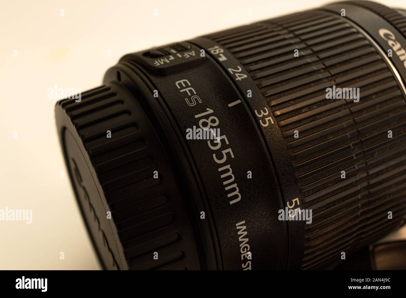 Bild von Canon EF-S 18-55 mm 1:3,5-5,6 IS STM Stockfoto