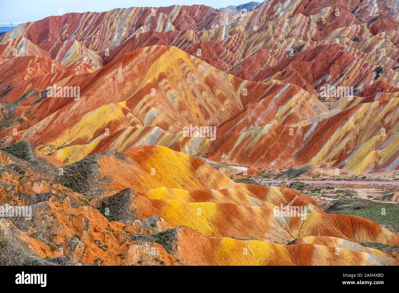 ---- Blick auf Danxia Relief in Zhangye Stadt im Nordwesten der chinesischen Provinz Gansu, 2. Oktober 2019. Stockfoto