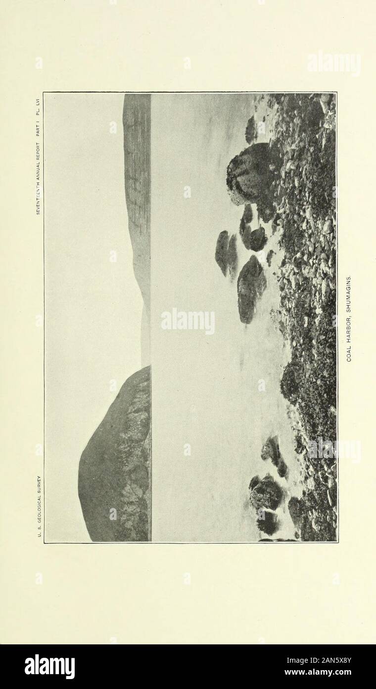 Jahresbericht des United States Geological Survey, dem Sekretär des Innenraums. DALL.] Shumagin Inseln. 809 tlie westlichen Rand von Nagai ähnliche Felsen bestehen vor dem nieta - morphic Schiefer und Quarzite, aber tbey sind stark verändert und Con-torted und Abdeckung aber einen kleinen Bereich im Vergleich mit den zugrunde liegenden Betten. Es ist wahrscheinlich, dass ein Teil der Insel besteht aus Sannakh similarstrata. John Dix, oben erwähnt, an den Ausstieg aus der Kohle Ungabeds für einige Jahre gearbeitet. Die Herren Heinrich und Alexander Tibbey seit Stockfoto