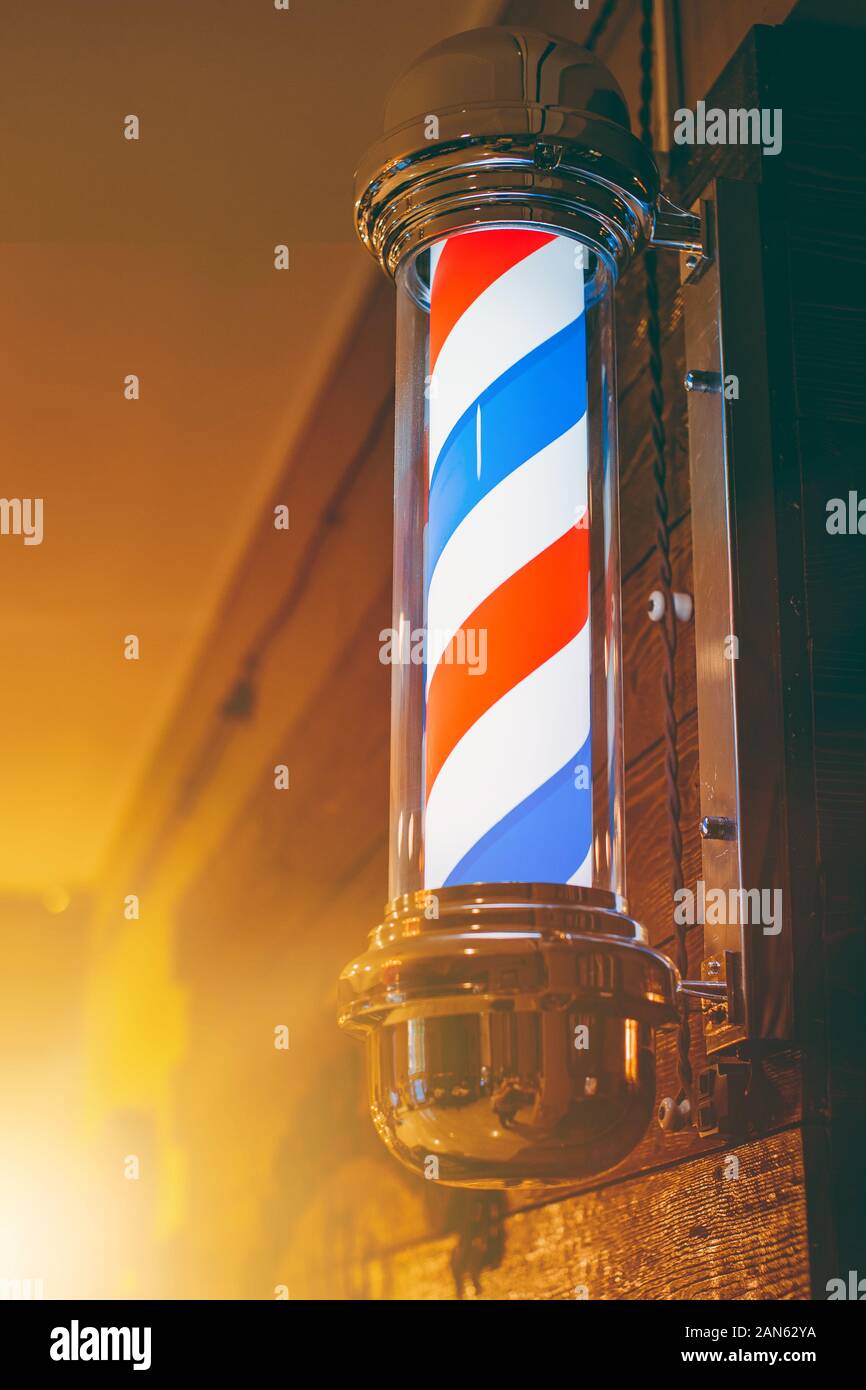 Friseur Pol. Logo der Barbershop, Symbol. Barbershop Pole, Retro. Altmodische vintage Barber Shop Pol. Eine klassische Friseur Logo. Stockfoto