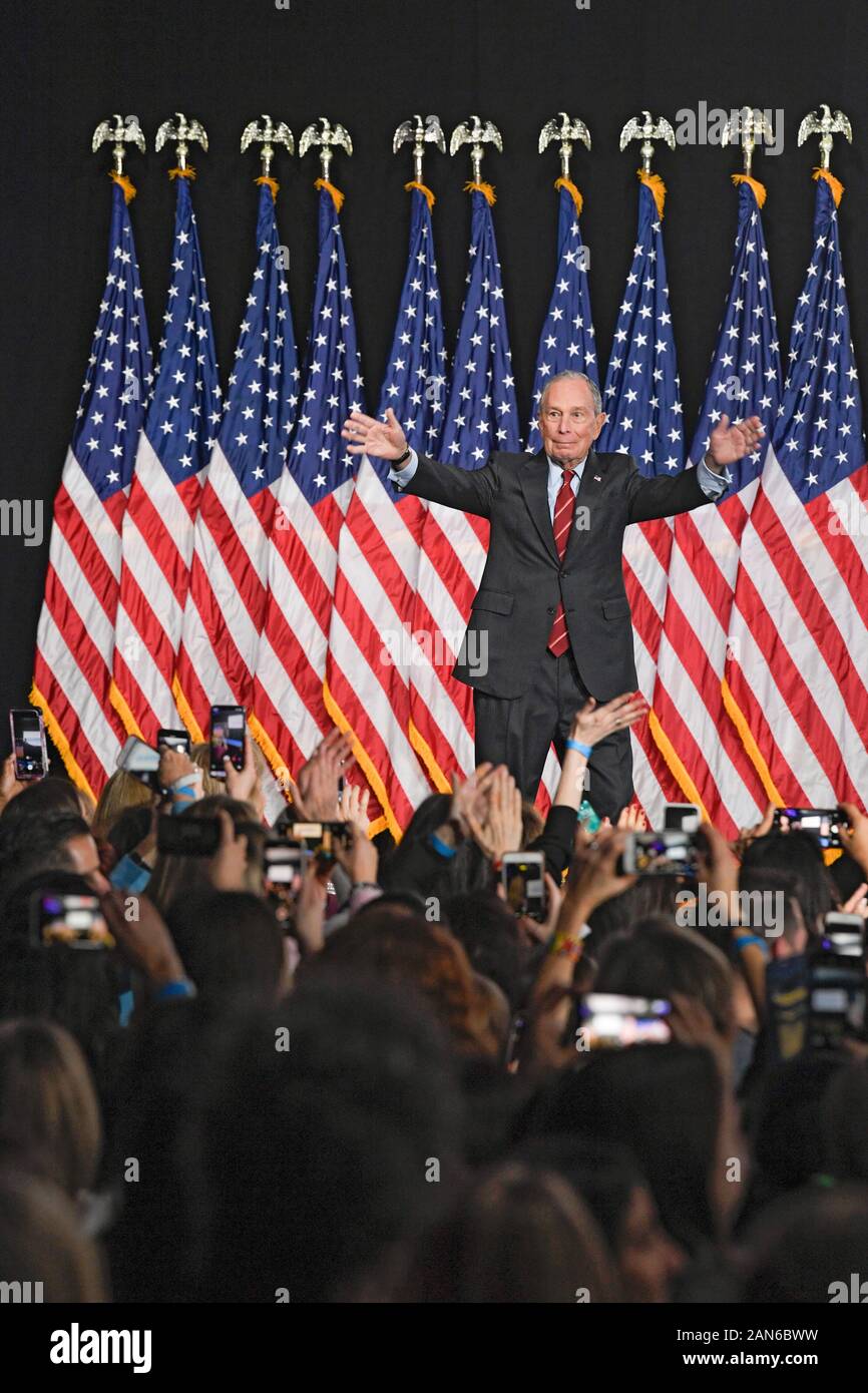 Präsidentschaftskandidat Mike Bloomberg besucht eine "Frauen für Mike" Veranstaltung im Sheraton New York. Stockfoto