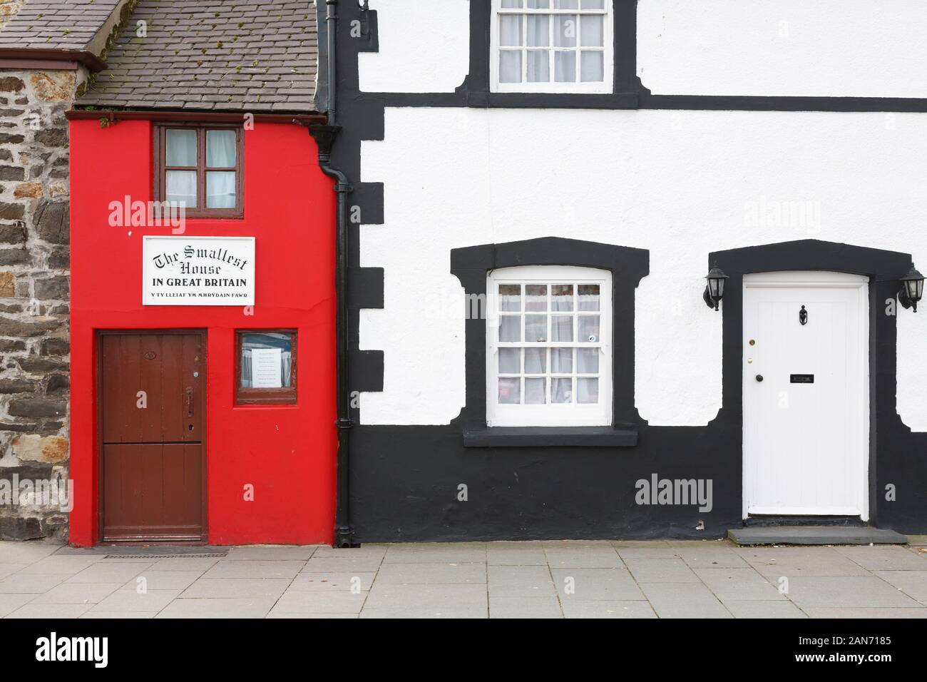 CONWY, Großbritannien - Februar 26., 2012. Kai Haus, das kleinste Haus in Großbritannien. Eine kleine historische Gebäude und touristische Attraktion in Conwy, Wales Stockfoto