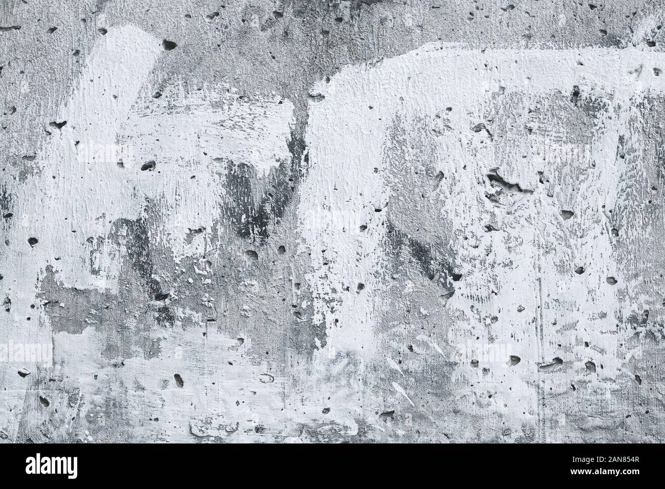 Grau gebeizt Betonwand, weiß gestrichenen Tapeten. Abstrakte Kunst, im städtischen Hintergrund. Alte vintage Papier Textur. Retro grau Struktur, Architektur bac Stockfoto