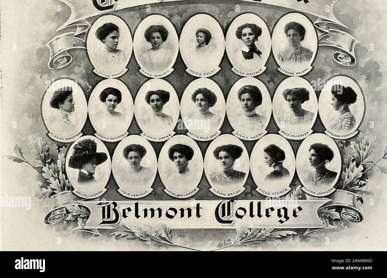 Milady in Braun 1909. vV, D yi; v^^: Theta Kappa Delta an der Belmont 1897 * * Farben Blume Rot und Gold rote Nelke J tauchen Mitglieder, 1908-1909 Mary Baker Oklahoma Mary Bell Tennessee Jessie Carter Missouri Gladys Dedman Tennessee Tennessee MattieDunlop Ernestine Elder Tennessee Juanita Evans Süden CaroUna Minnie Fry Tennessee Juanita Harris Mississippi Lillie Hayes Tennessee Charlotte Hubbard Kentucky Ruth McCall Tennessee Mary Lou McLarty Mississippi Louise Savage Tennessee Florenz Sledd Texas Ella Whitnel Illinois Martha Williamson Tennessee #ii 3 EiiilS2L^ gegründet. Tau Phi Sigma in gegründet. Stockfoto