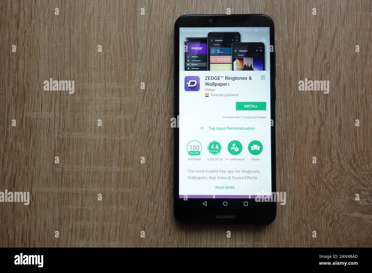 Die Zedge-App auf der Website des Google Play Store wird auf dem Huawei Y6 2018-Smartphone angezeigt Stockfoto