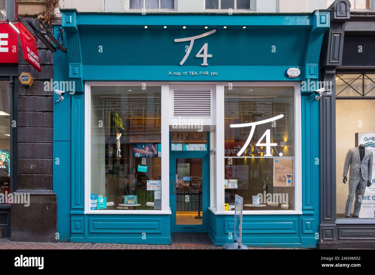 T4 traditionelle taiwanesische Tee- und Blasentee-Boutique in der New Street, Birmingham, Großbritannien Stockfoto