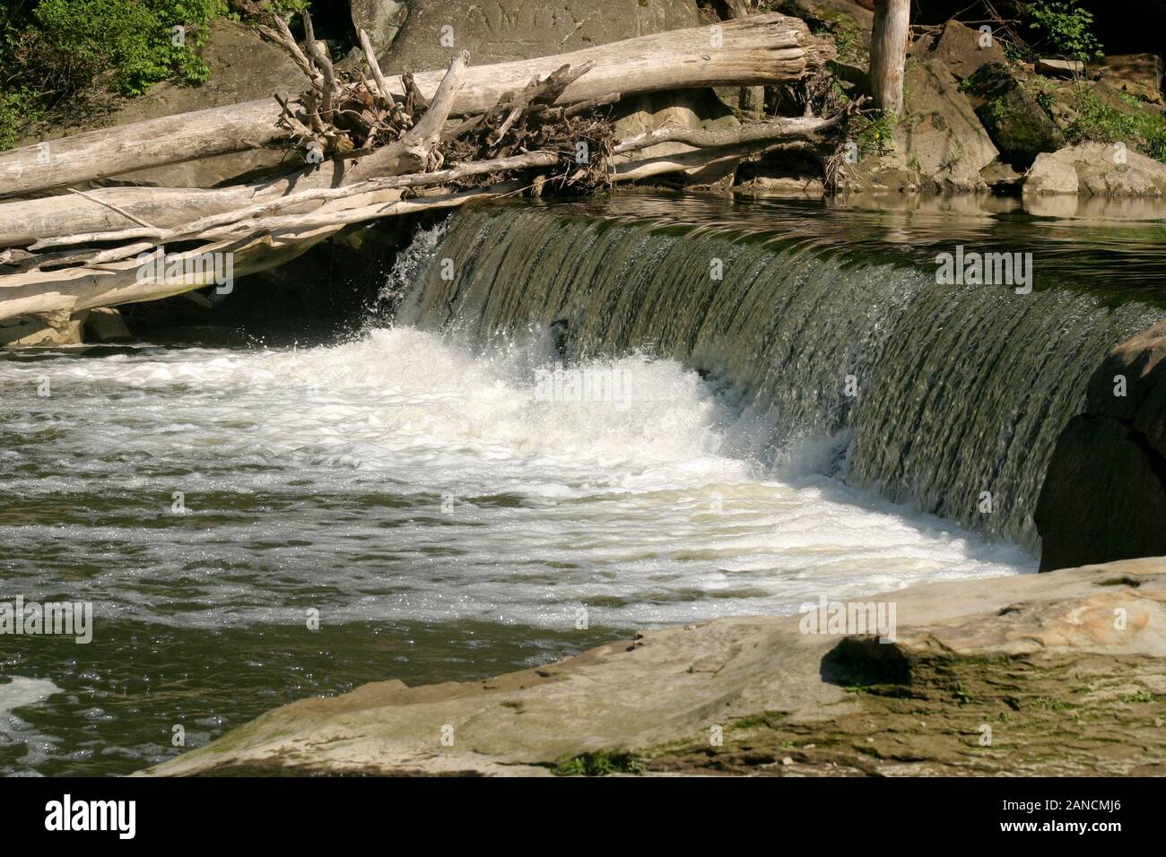 Der Rocky River in Olmsted Falls, Ohio, USA Stockfoto