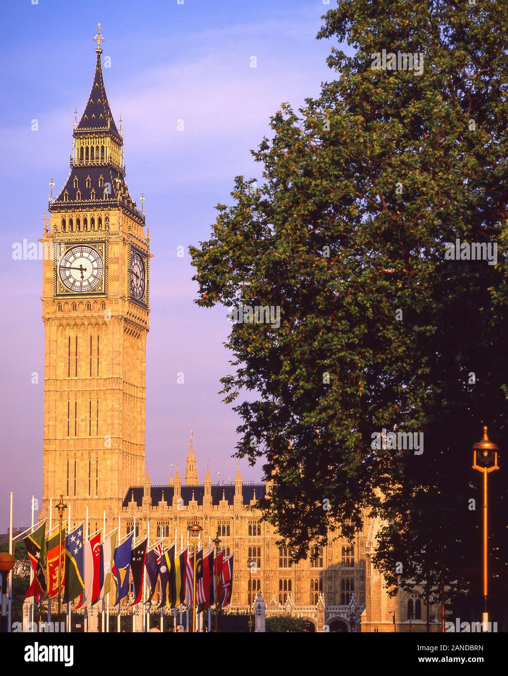 Big Ben (Elizabeth Tower) am Parliament Square, Westminster, London, England, Vereinigtes Königreich Stockfoto