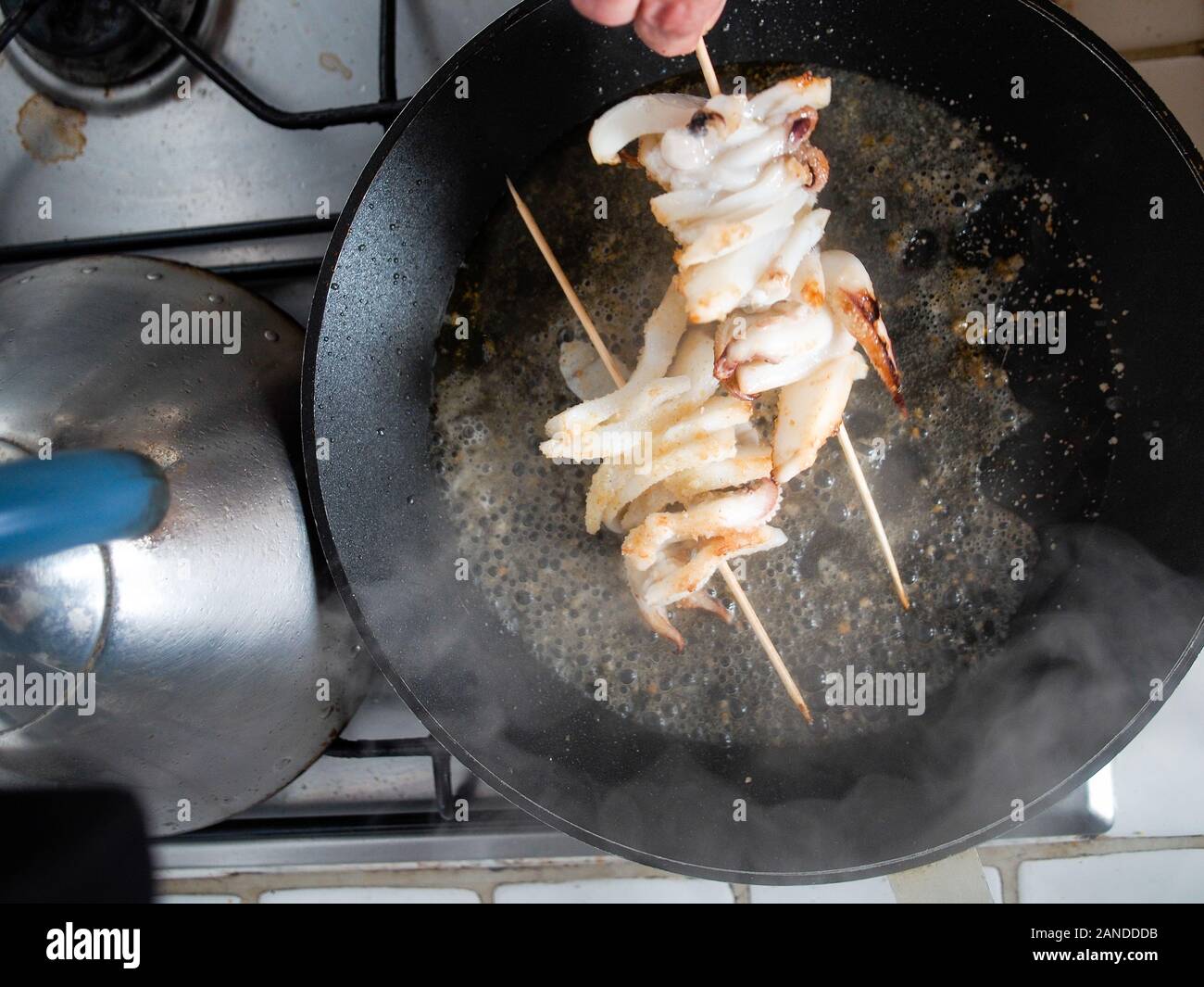 Cuttefish Kochen in der Küche zu Hause. Stockfoto