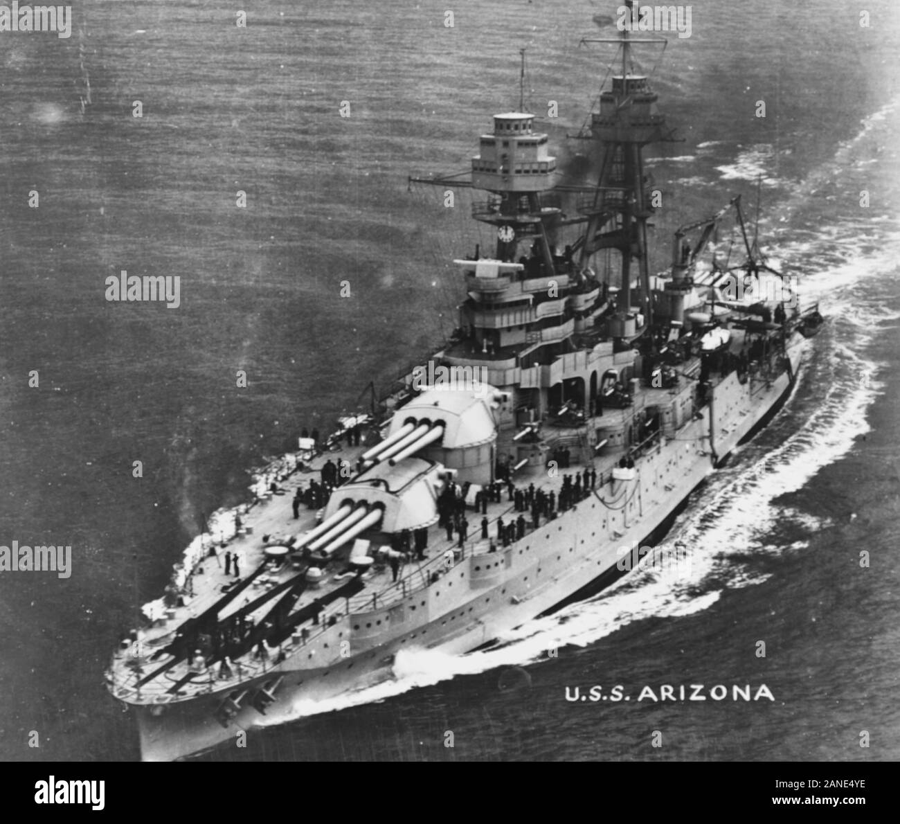 USS Arizona (BB-39) Unterwegs mit Präsident Herbert Hoover an Bord, März 1931. Die Presidential Flag ist das Fliegen von Ihrem mainmast Peak. Stockfoto