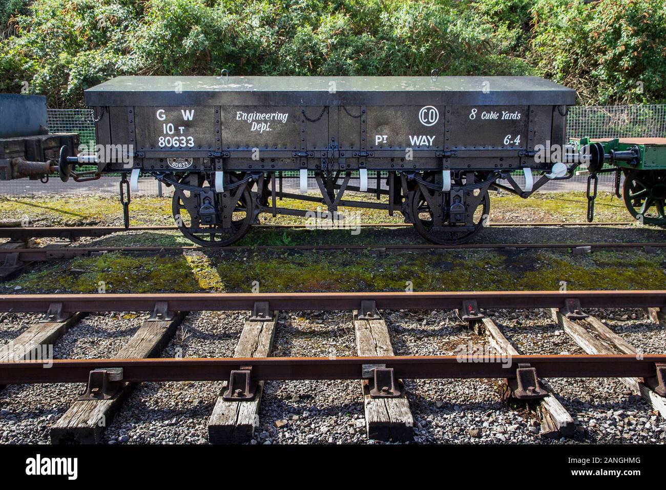 BRISTOL, Großbritannien - 10 April, 2019. Hafen von Bristol aka Bristol Docks mit den alten Waggons. Bristol, England, UK, 10. April 2019 Stockfoto