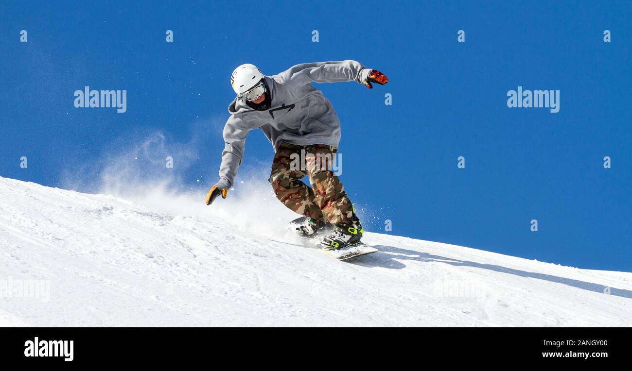 Winterurlaub im Schnee Stockfoto