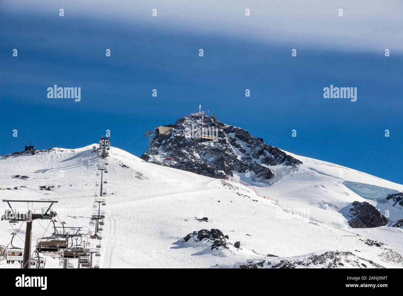 Zermatt cervinia Plateau Rosa anzeigen Berg winter schnee Landschaft Schweizer Alpen Wolken Stockfoto