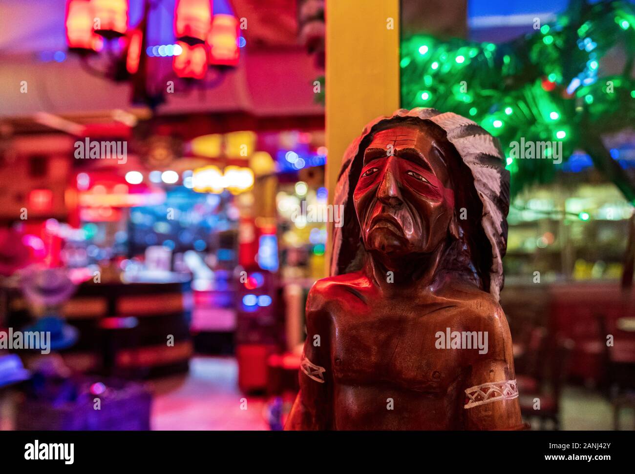 Little Havana, Miami Florida - Januar 1, 2020: Schöne Innenräume von Little Havanna Zigarre Shop in Miami, Florida. Stockfoto