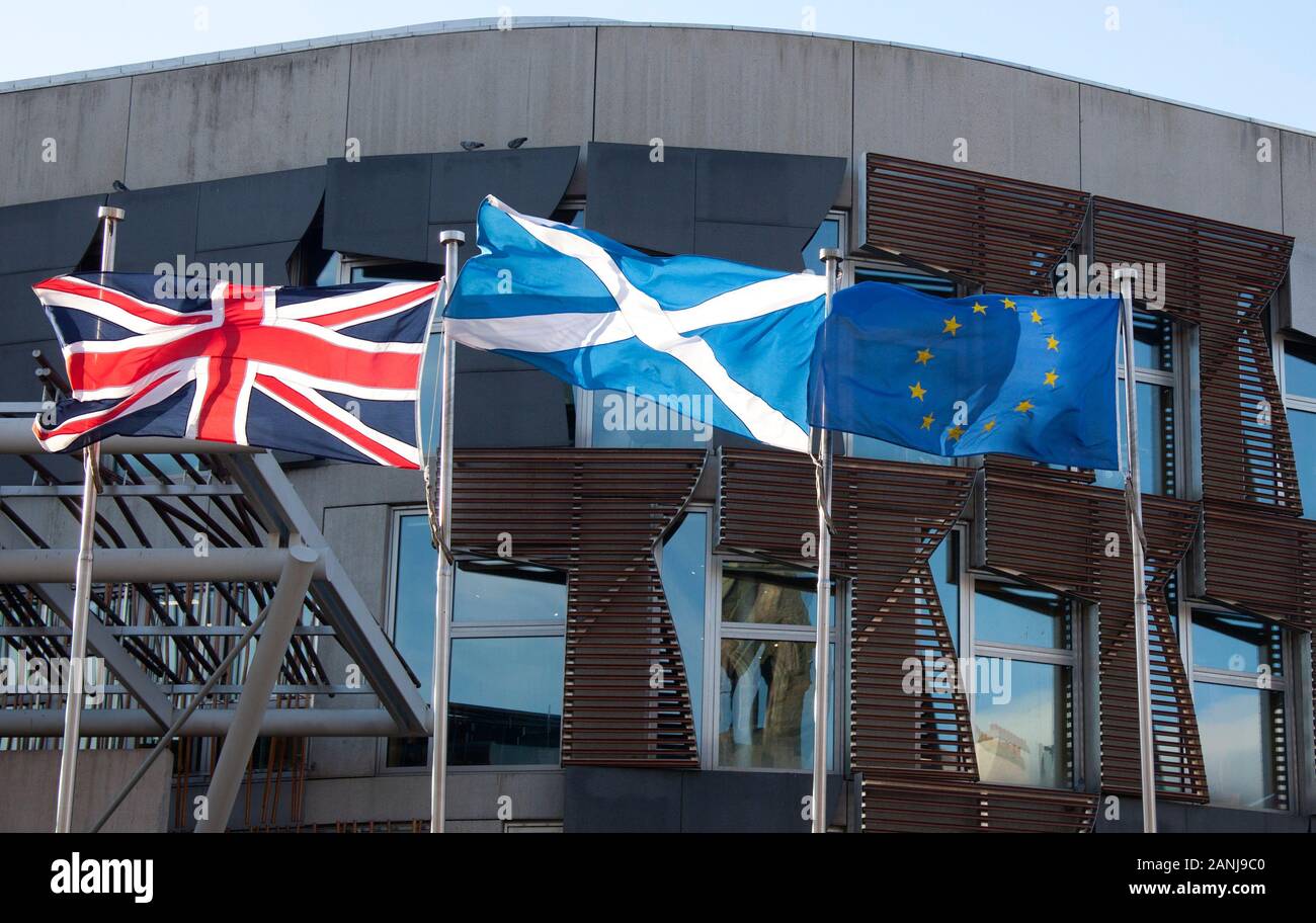 Schottisches Parlament, Edinburgh, Schottland, Großbritannien. 17. Januar 2020. Der EU-Flagge wird dort nach 23.00 Uhr am 31. Januar 2020 berücksichtigt werden. Presiding Officer Ken Macintosh hat MSPs schriftlich zu erklären, dass die Fahne wird nicht mehr an das schottische Parlament geflogen nach Brexit werden. Stockfoto