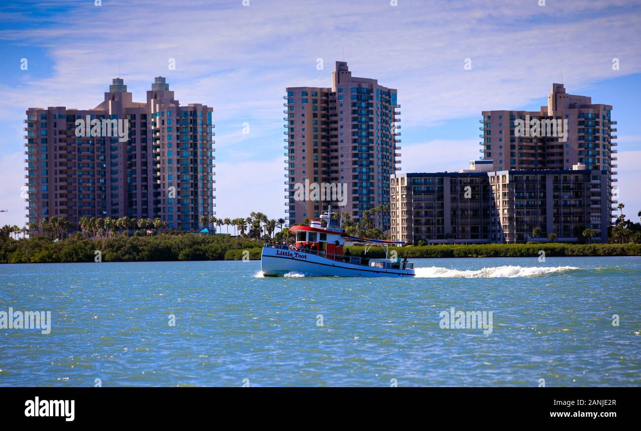 Clearwater Hafen. Die Temperaturen stiegen in den 80er Einstellung in der Nähe der hohen Datensätze für diese Zeit des Jahres in Florida. Stockfoto