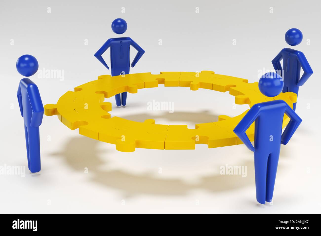 Vier menschliche 3D-Figuren sind Teile eines Puzzles in ihren Händen. Teamwork Konzept 3d-Menschen. 3D-Rendering Stockfoto