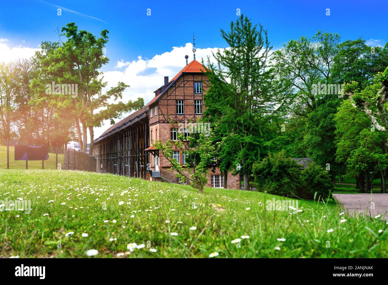 Gradierwerk -Fotos und -Bildmaterial in hoher Auflösung – Alamy
