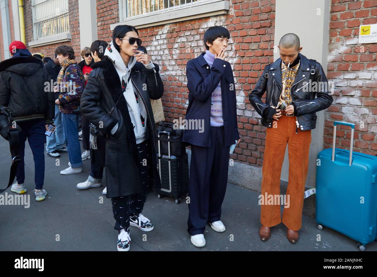 Mailand, Italien - Januar 13, 2019: Top Modelle nach Fendi fashion show, Mailand Fashion Week street style Stockfoto