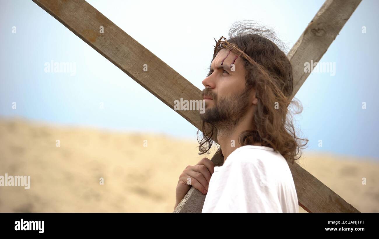 Jesus Christus mit Dornenkrone tragen, um zu Gott zu beten, für die Sünder Stockfoto