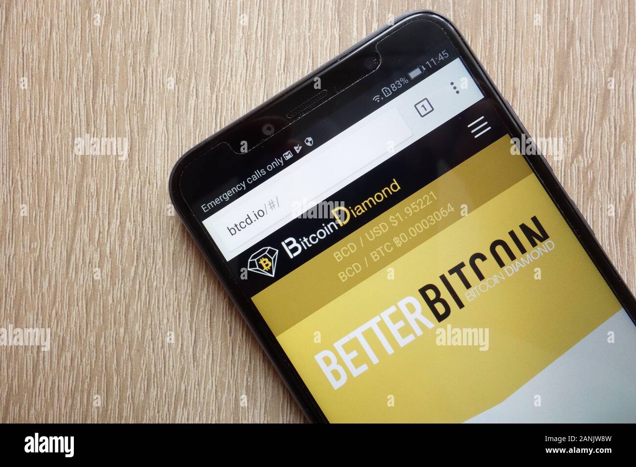 Die Website Bitcoin Diamond (BCD) Cryptocurrency wird auf dem Huawei Y6 2018-Smartphone angezeigt Stockfoto