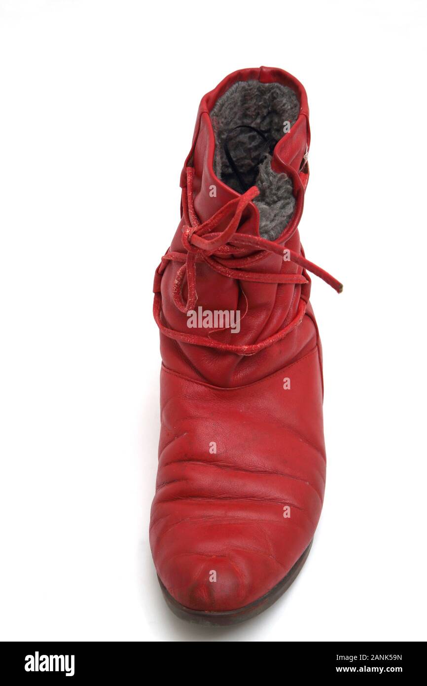 Rot Leder Schnürschuhe Stiefel mit Warmfutter Stockfoto