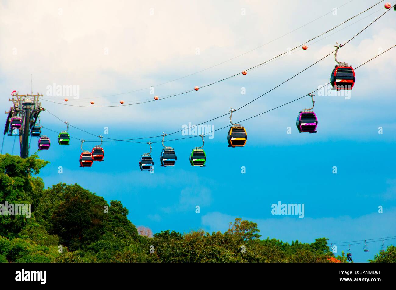 Die Seilbahnen in Sentosa - Singapur Stockfoto