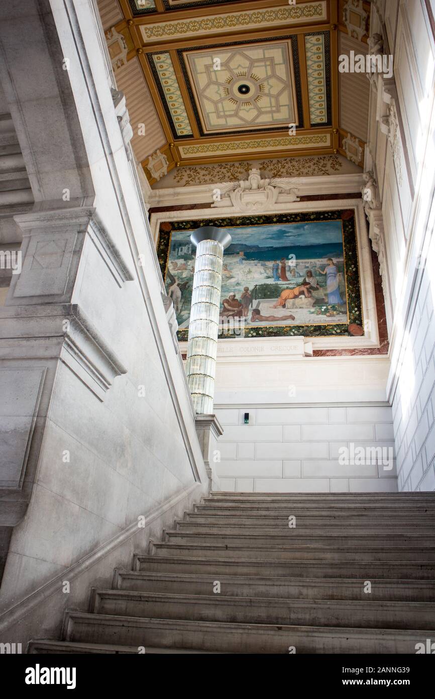 Palais Longchamp, Marseille: 150-jähriges Bestehen. ständigen Sammlungen restauriert - Innenraum Stockfoto