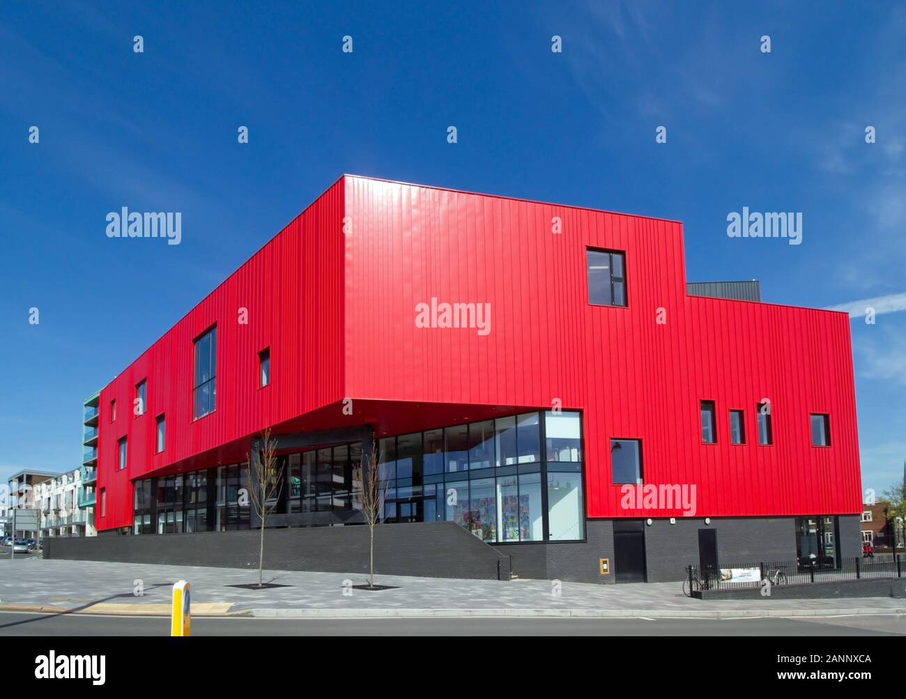 Millbay Academy die ehemalige Plymouth School of Creative Arts befindet sich im unverwechselbaren Red House Haus in Millbay Road, Plymouth. Eine REACH-Akademie Stockfoto