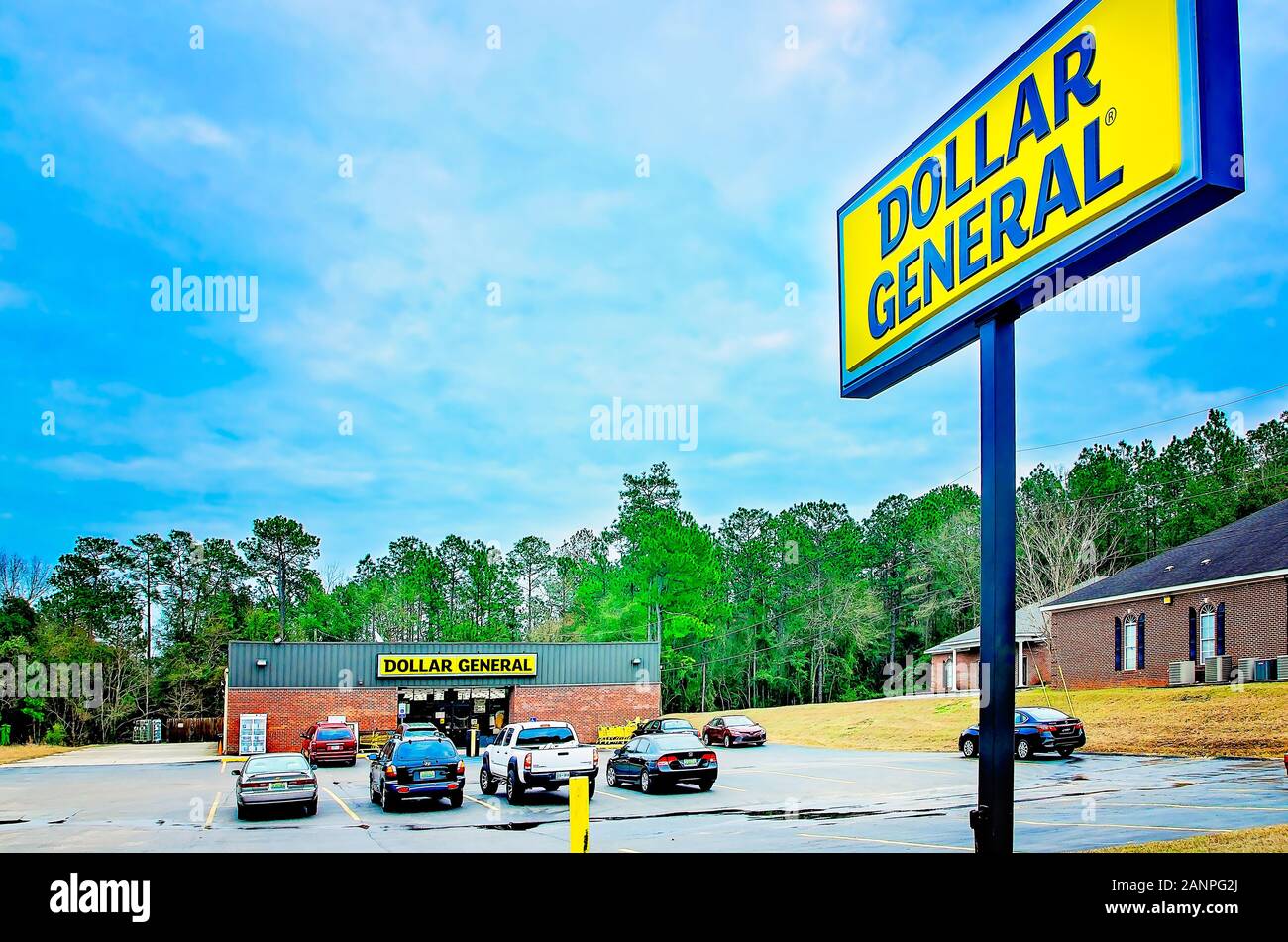 Dollar Allgemein wird dargestellt, Jan. 12, 2020 in Mobile, Alabama. Mehr als 15.000 Dollar General Stores befinden sich in den Vereinigten Staaten. Stockfoto