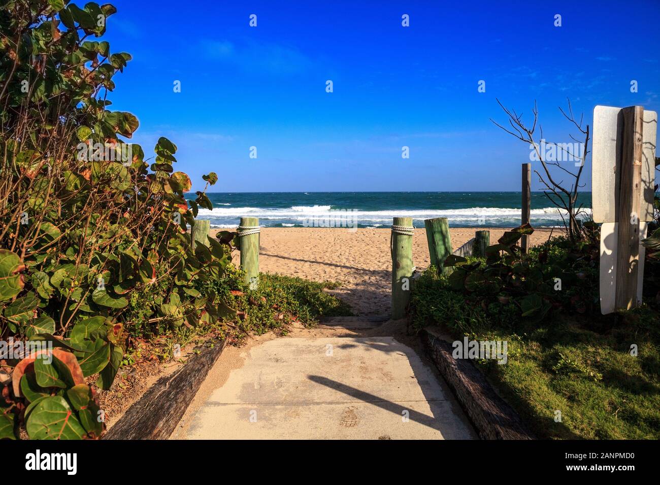 Sands von Hillsboro Beach in Pompano Beach, Florida. Stockfoto