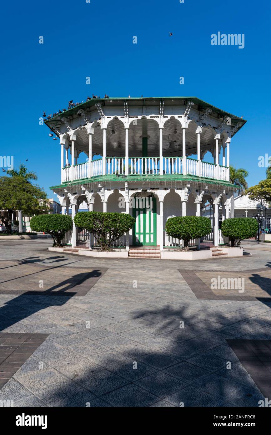 Die Plaza Independencia, zentralen Platz in Puerto Plata, Dominikanische Republik, Karibik. Stockfoto