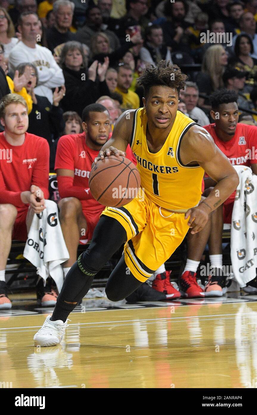 Wichita, Kansas, USA. 18 Jan, 2020. Wichita Zustand Shockers guard Tyson Etienne (1) treibt in den Warenkorb während der NCAA Basketball Spiel zwischen den Houston Cougars und die Wichita State Shockers an Charles Koch Arena in Wichita, Kansas. Kendall Shaw/CSM/Alamy leben Nachrichten Stockfoto