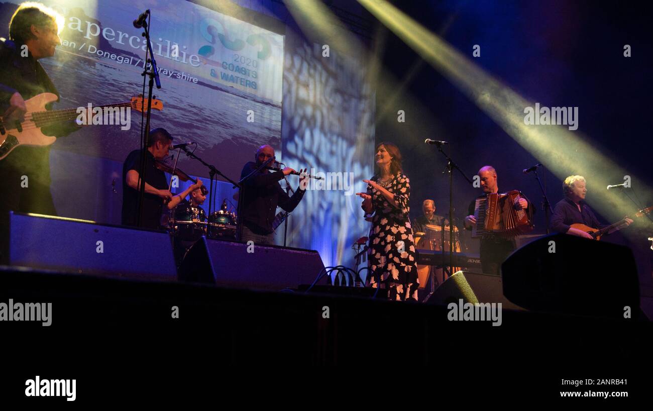 Glasgow, UK. 18. Januar 2020. Celtic Connections Festival 2020. Karen Matheson und Donald Shaw mit ihrer Band Auerhahn, an der Küste Verbindungen Festival aufgeführt, die als Teil von Celtic Connections 2020. Foto Pauline Keightley. Stockfoto