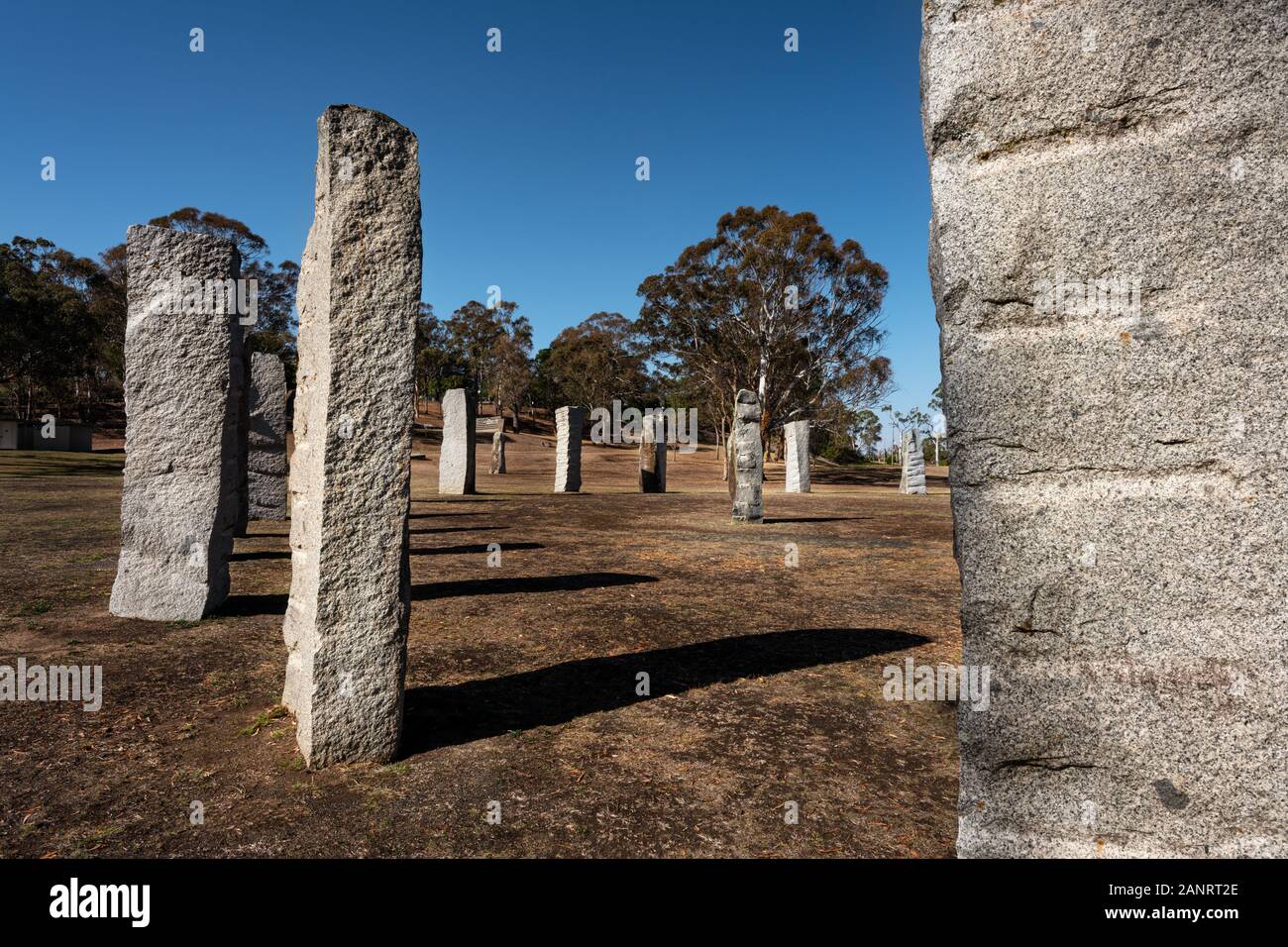 Berühmtes Standing Stones Denkmal im Hochland von Glen Innes. Stockfoto