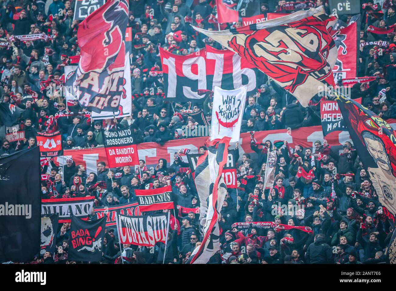 Mailand, Italien. 19 Jan, 2020. Mailand, Italien, 19. Jan 2020, ac mailand Unterstützer während Mailand vs Udinese - Italienische Fußball Serie A Männer Meisterschaft - Credit: LM/Fabrizio Carabelli Credit: Fabrizio Carabelli/LPS/ZUMA Draht/Alamy leben Nachrichten Stockfoto