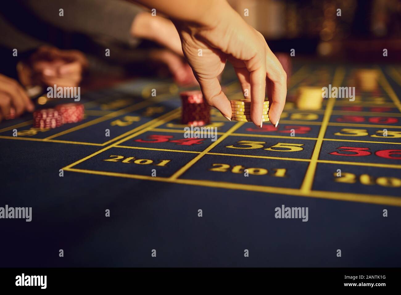 Roulette Chips in einem Casino. Die Spieler Wetten in einem Casino. Stockfoto