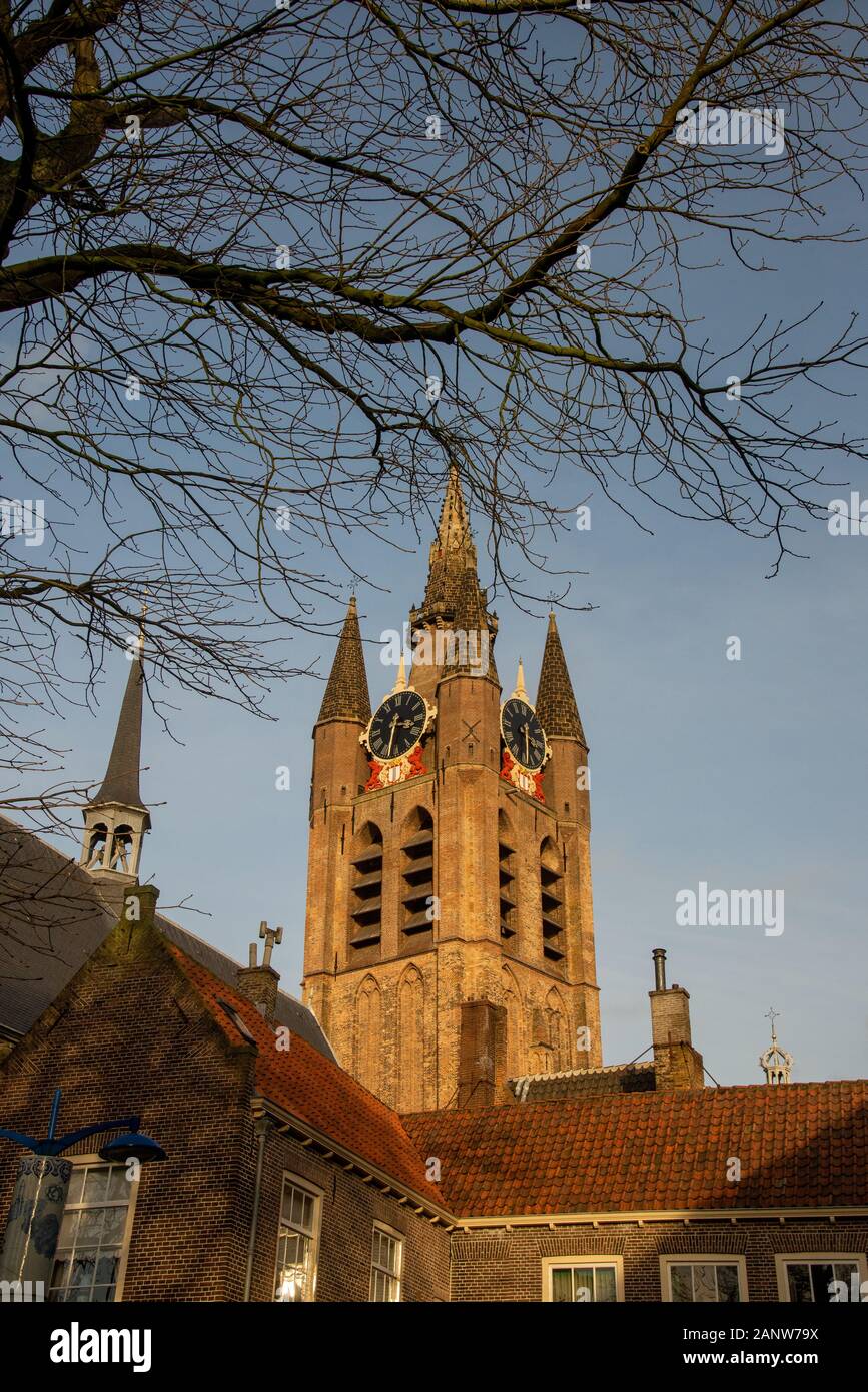Clocktower von der alten Kirche in Delft, Holland Stockfoto