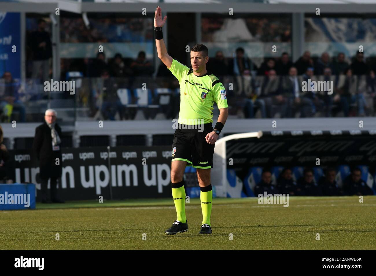 Brescia, Italien. 19 Jan, 2020. Brescia, Italien, 19. Jan 2020, Schiedsrichter antonio giua von Olbia bei Brescia vs Cagliari - Italienische Fußball Serie A Männer Meisterschaft - Credit: LM/Alessio Tarpini Credit: Alessio Tarpini/LPS/ZUMA Draht/Alamy leben Nachrichten Stockfoto