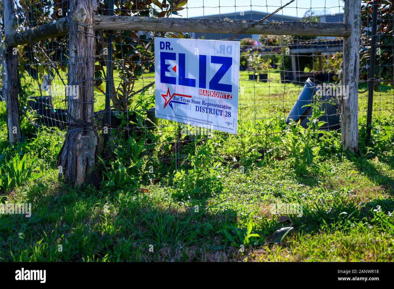 Orchard, Texas - Januar 19, 2020: politische Kampagne Zeichen der Demokrat Eliz Markowitz für das Texas State repräsentative Haus Bezirk 28 Besondere ele Stockfoto