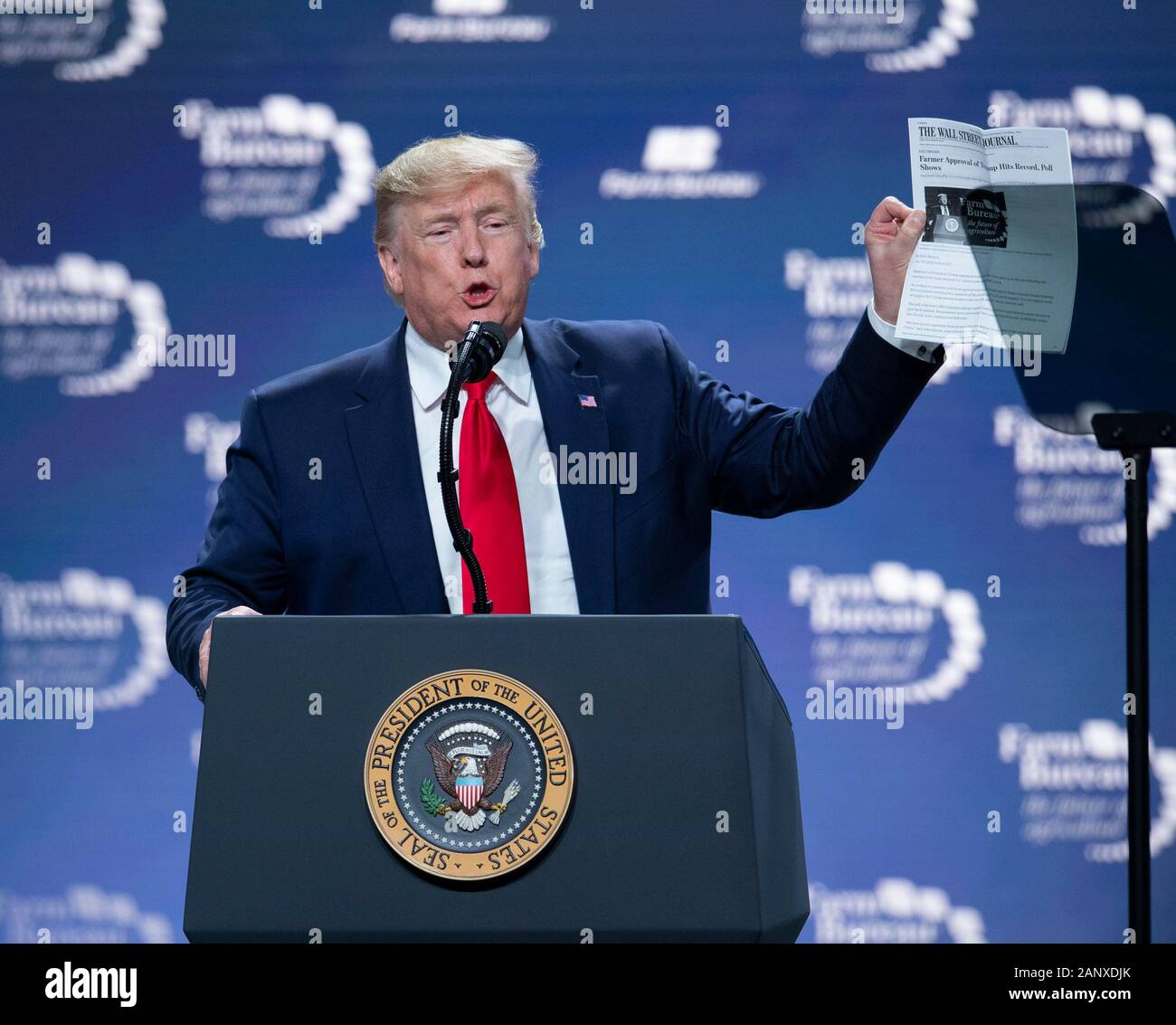 Der Präsident der Vereinigten Staaten Donald J. Trump spricht vor 5.000 Teilnehmern auf der jährlichen American Farm Bureau Federation Convention in Austin, Texas, USA. Stockfoto