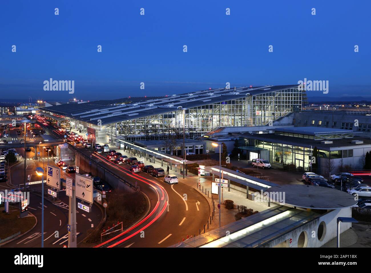 Stuttgart, Deutschland - 03. Februar 2017: Flughafen Stuttgart (STR) in Deutschland. | Verwendung weltweit Stockfoto