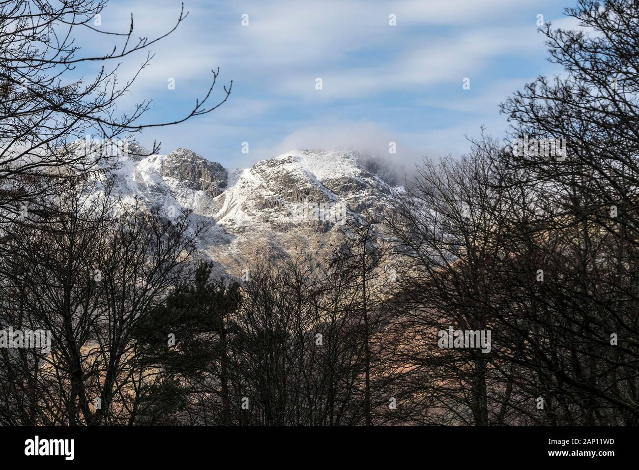Crinkle Crags gesehen von Langdale, Lake District, Cumbria, Großbritannien Stockfoto