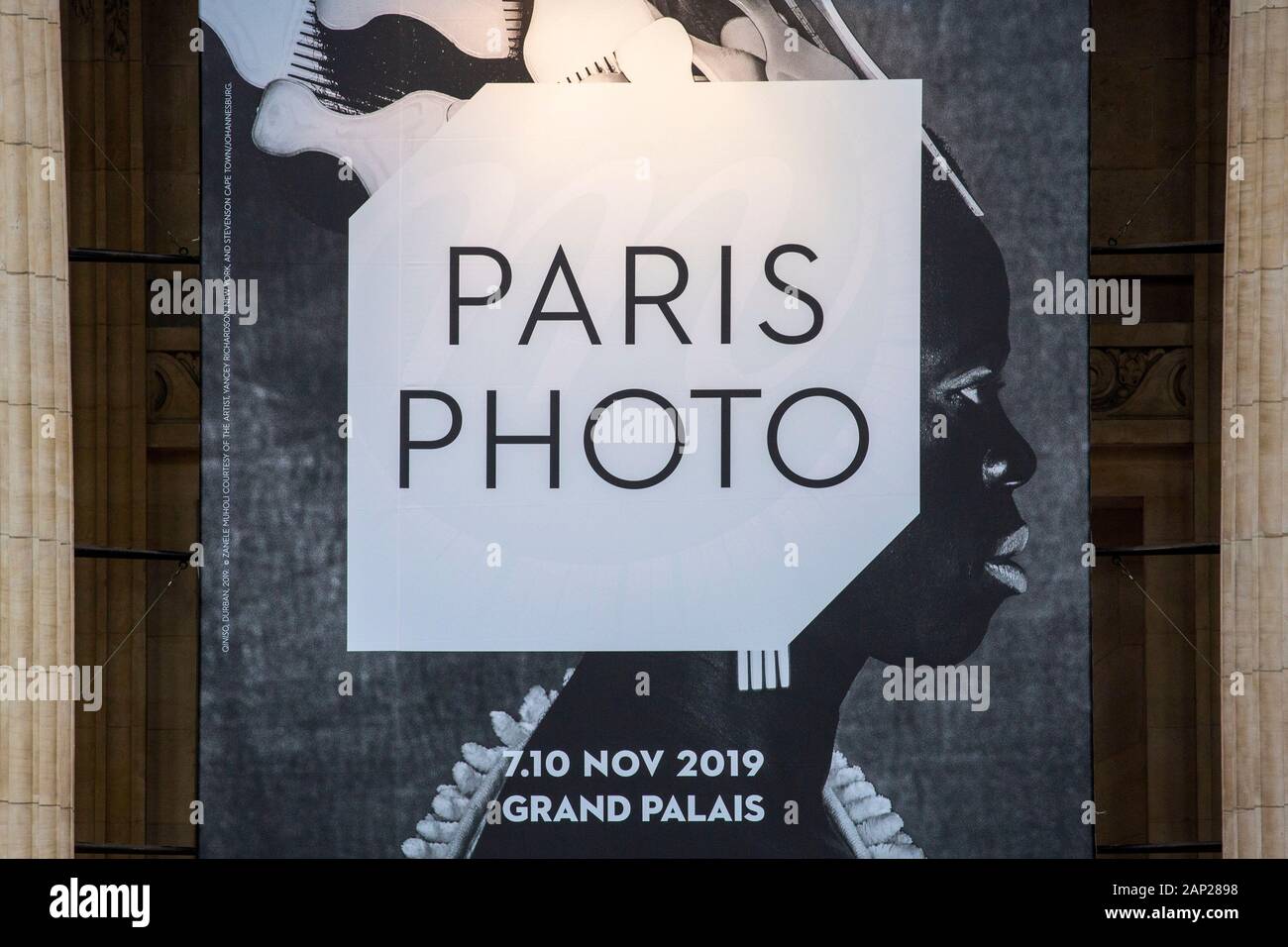Eingangsplakatierung beim Pressebesuch der Fotokunstmesse PARIS FOTO' im Grand Palais. Paris, 10.11.2019 Stockfoto