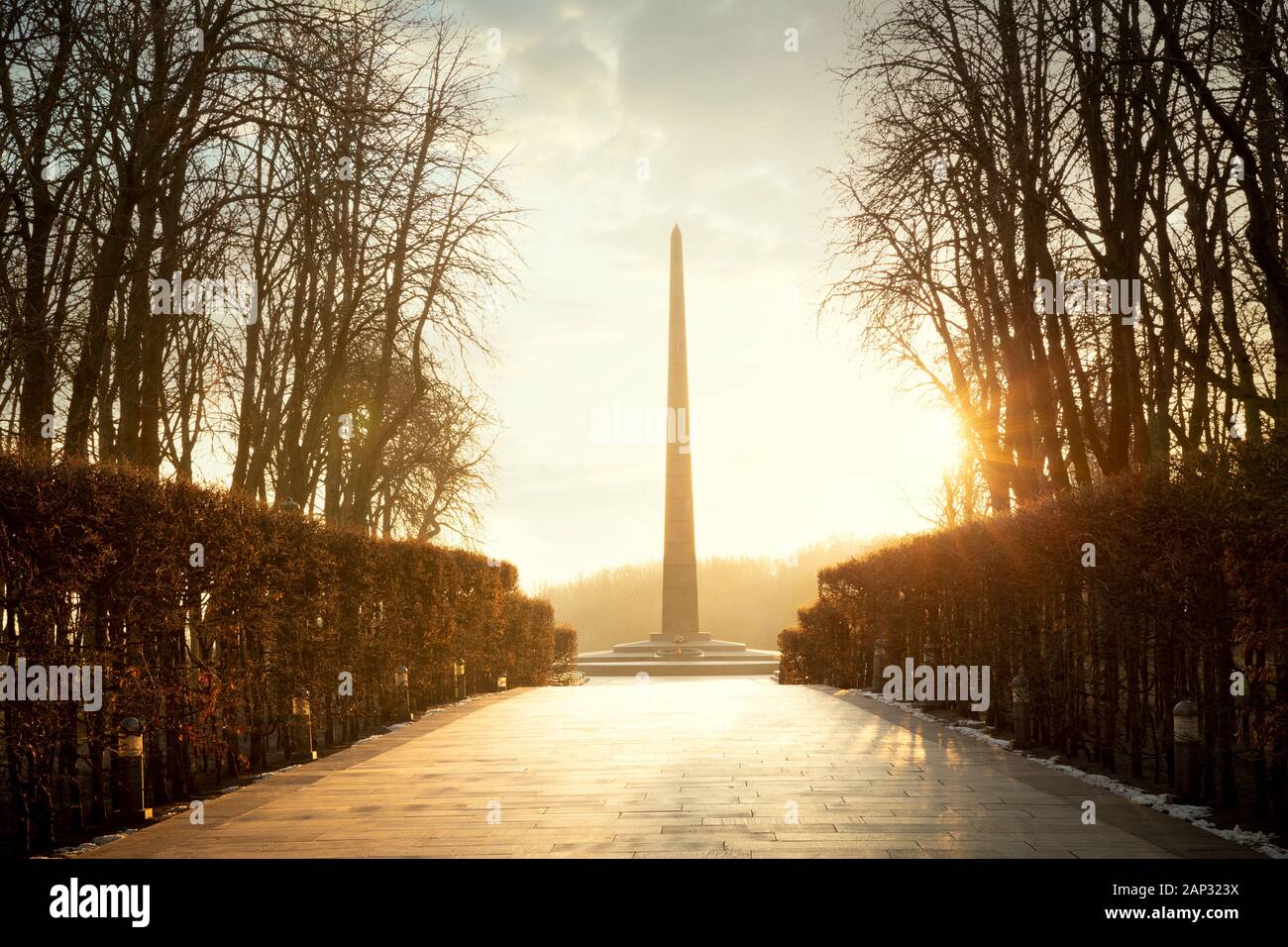 Monument der ewigen Herrlichkeit am Grab des Unbekannten Soldaten in Kiew, Ukraine Stockfoto