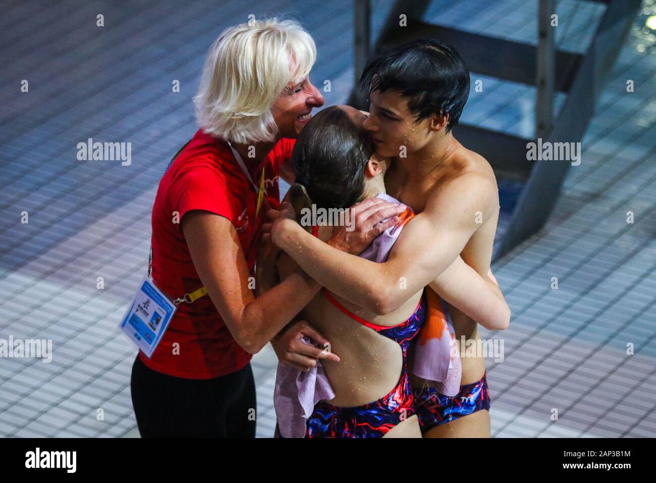 Diver Springboard Stockfotos Und Bilder Kaufen Alamy