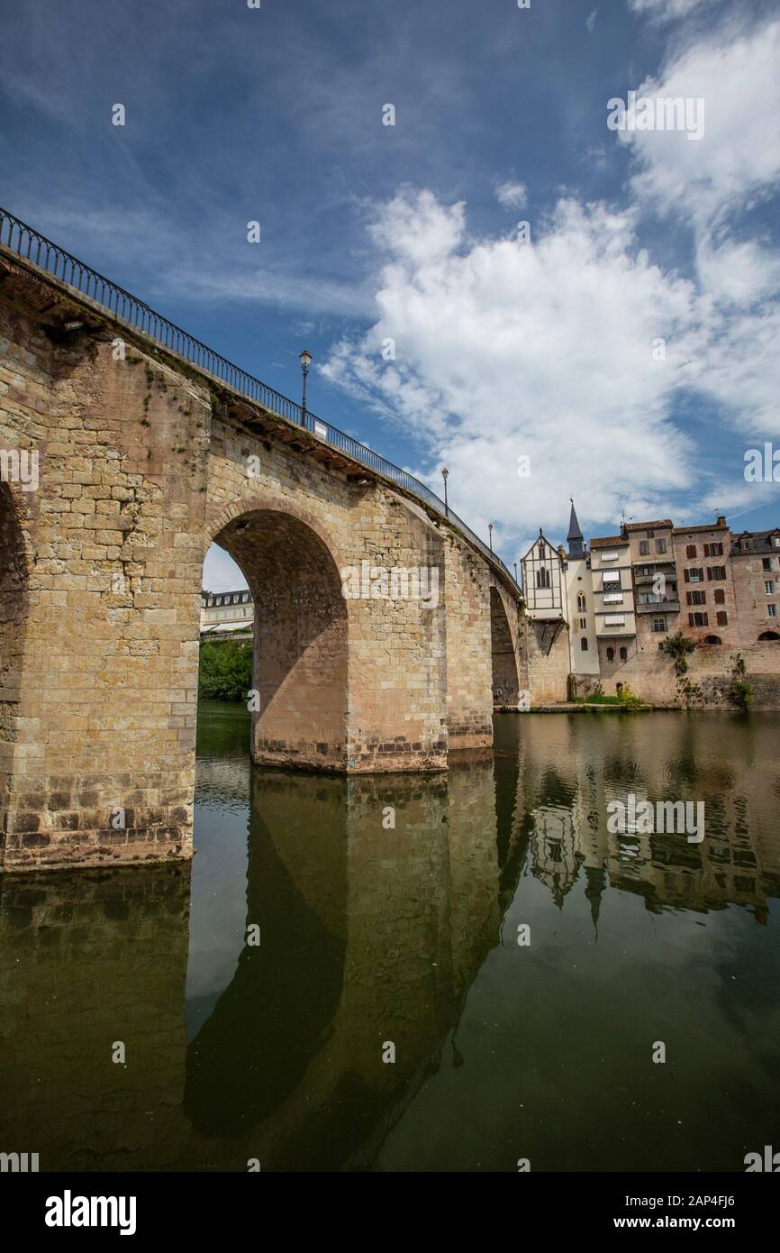 Villeneuve-sur-Lot, (früher unter dem Namen Villeneuve-d'Agen) Stadt und Gemeinde im Südwesten der französischen Departement Lot-et-Garonne, Frankreich, Europa. Stockfoto